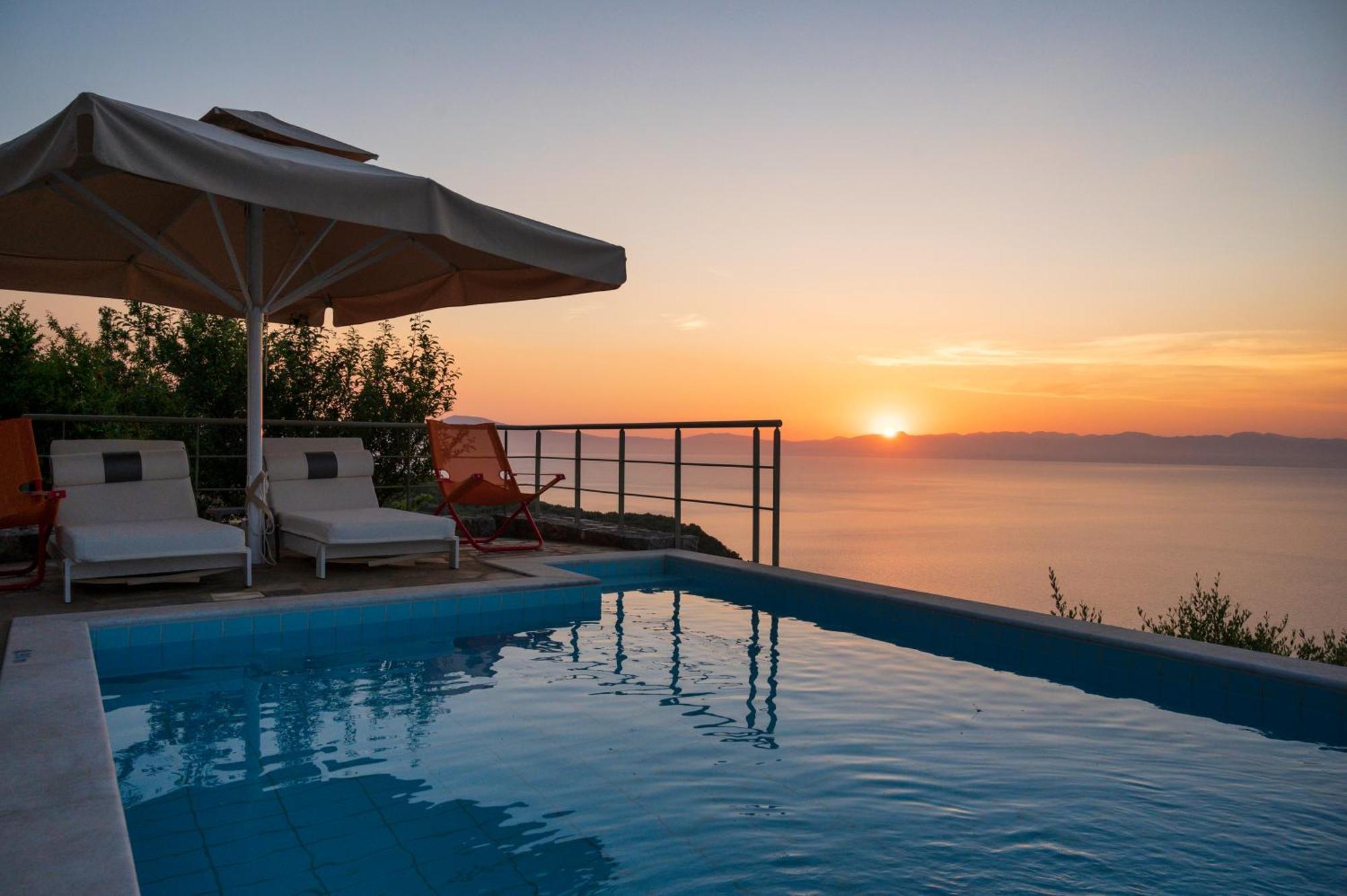 Searocks Villas Exclusive Resort Kitriai Exterior photo